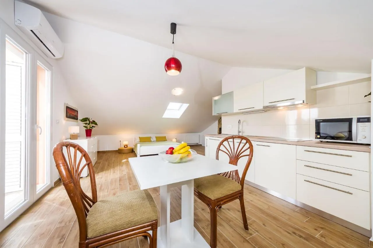 Apartment Alex 1 Zadar 0*,  Croatia